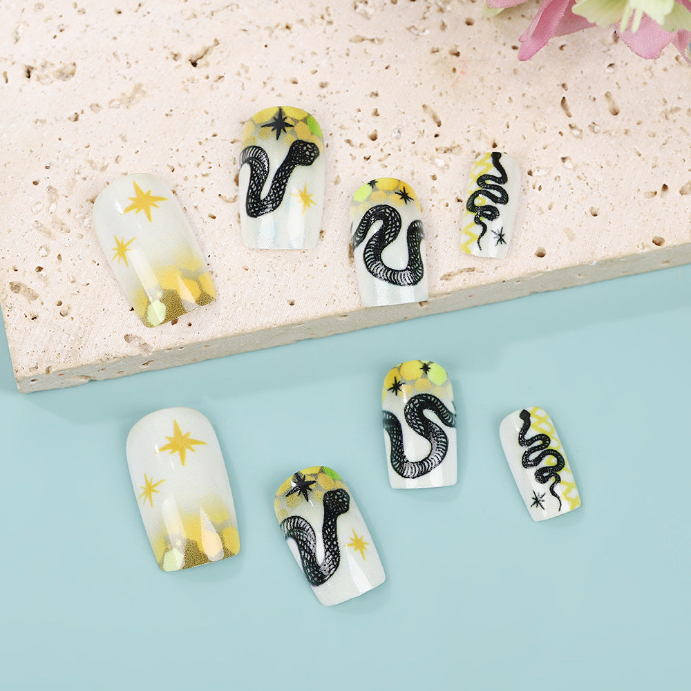Artistic snake pattern artificial nails Kalsten