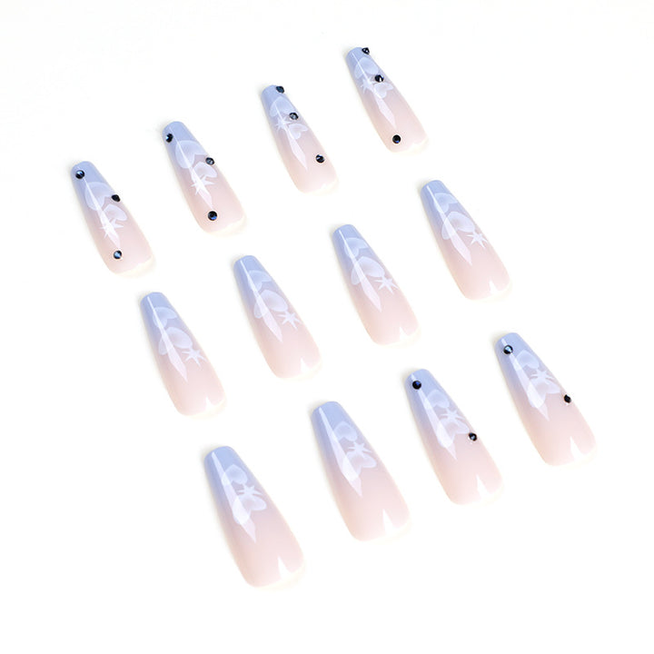 Artificial acrylic nails in modern heart design Kalsten