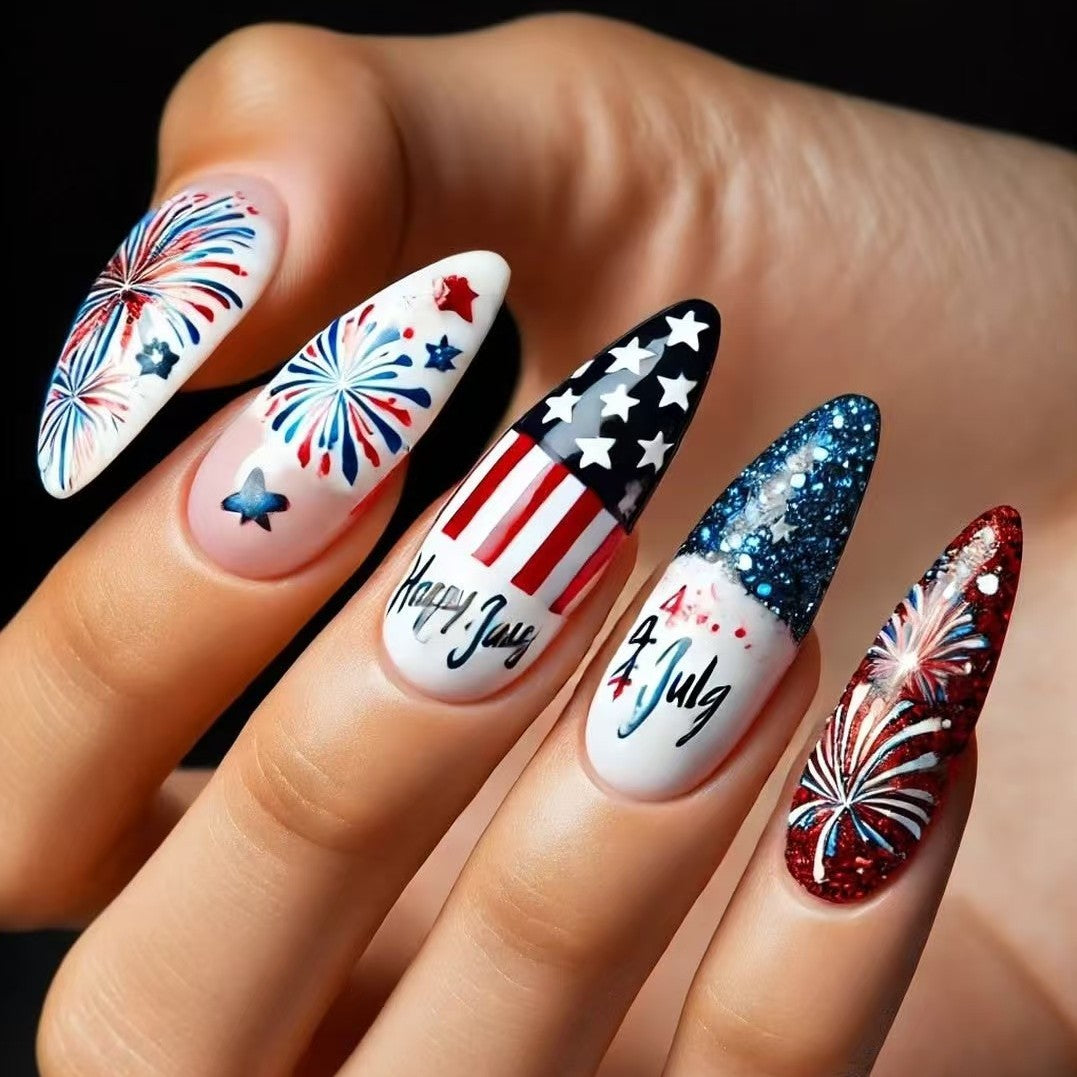 Artificial nails with patriotic designs Kalsten