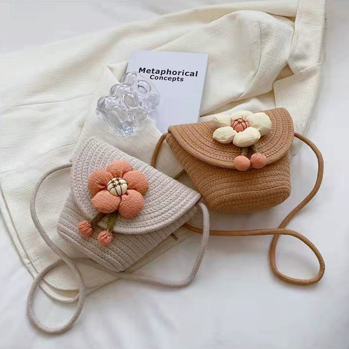 Handbag with 3D flower appliqué Kalsten