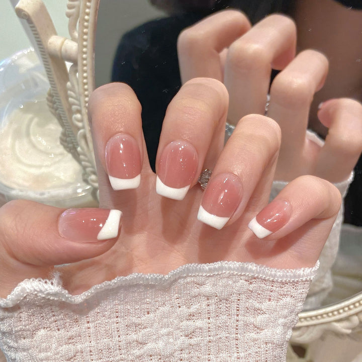 Elegant French Tip Press-On Nail Design Kalsten