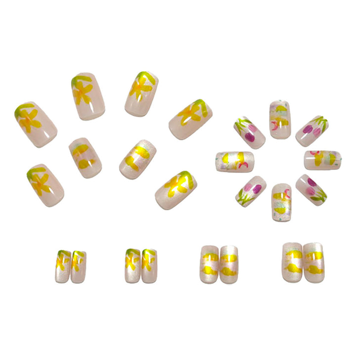 Creative Nail Art with Floral Designs Kalsten