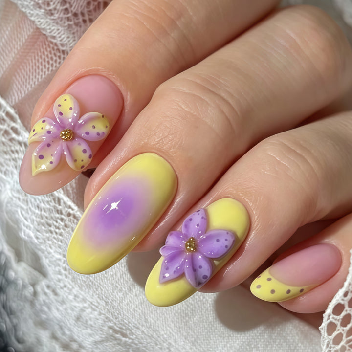 Art nails with floral 3D design Kalsten