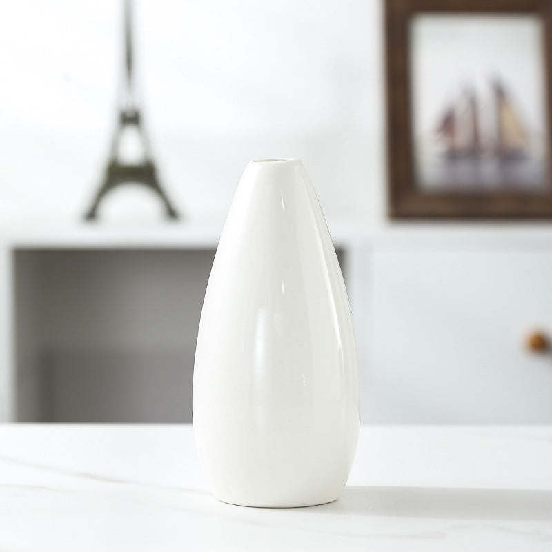 Elegant Modern Ceramic Vase Kalsten
