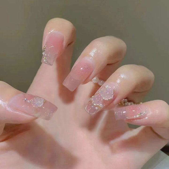 Stylish heart and ombre design artificial nails Kalsten