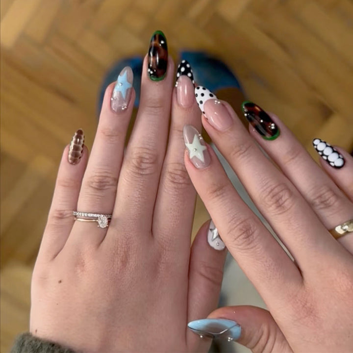 Artistic Press-On Nail Set with Star and Geometric Designs Kalsten