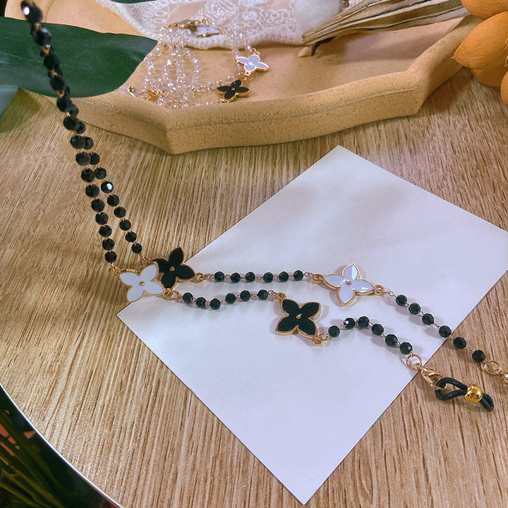 Elegant pearl necklace with flower pendants Kalsten