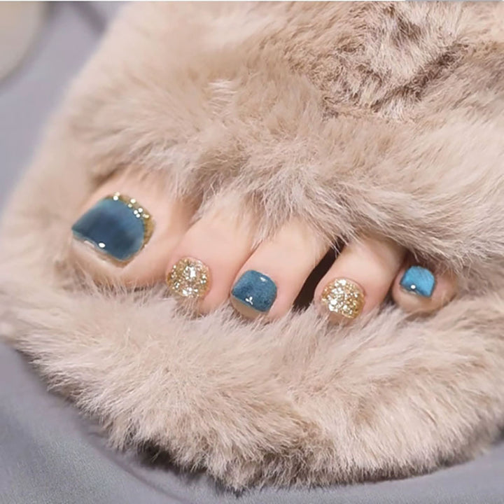 Glittering Toe Nail Art Set