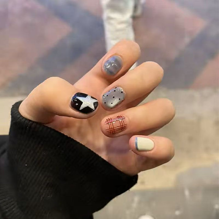 Nail Art Design Kalsten