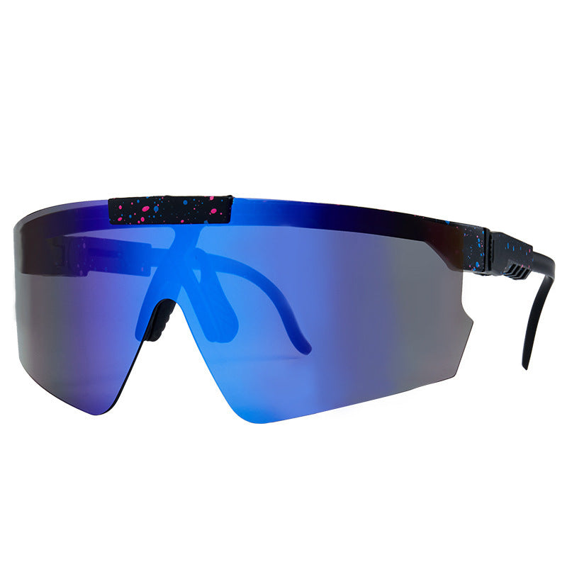 Women's sport sunglasses in modern design with large lenses Kalsten