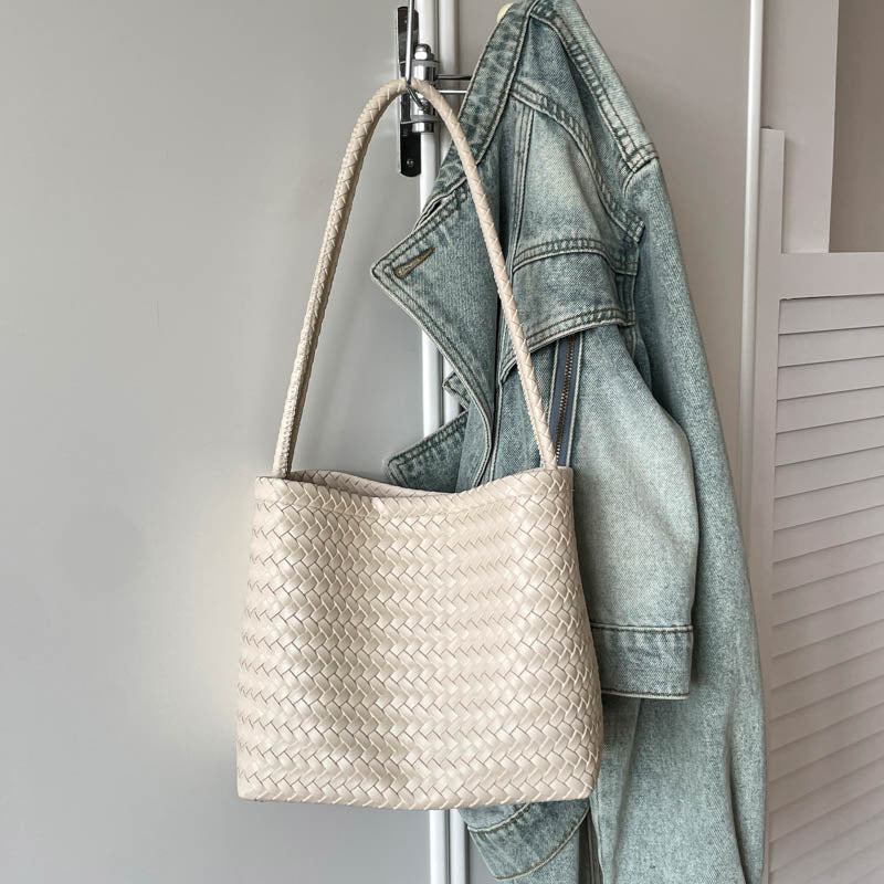 Handcrafted ven Leather Tote Kalsten