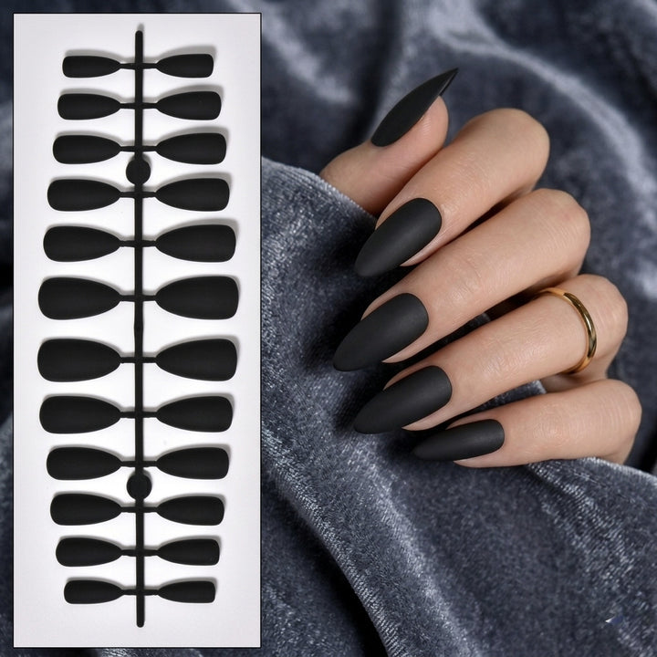 Glamorous Press-On Nail Tips