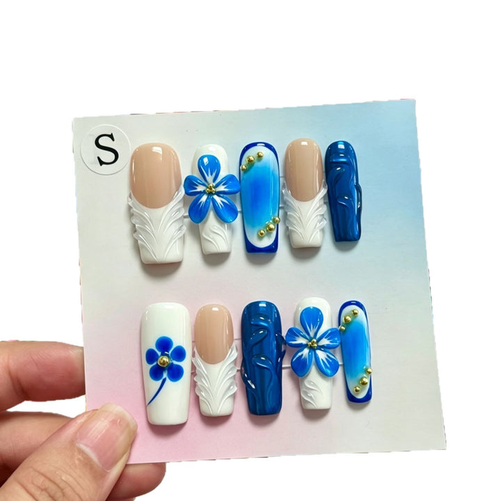 Artistic Floral Press-On Nail Set  1791774857