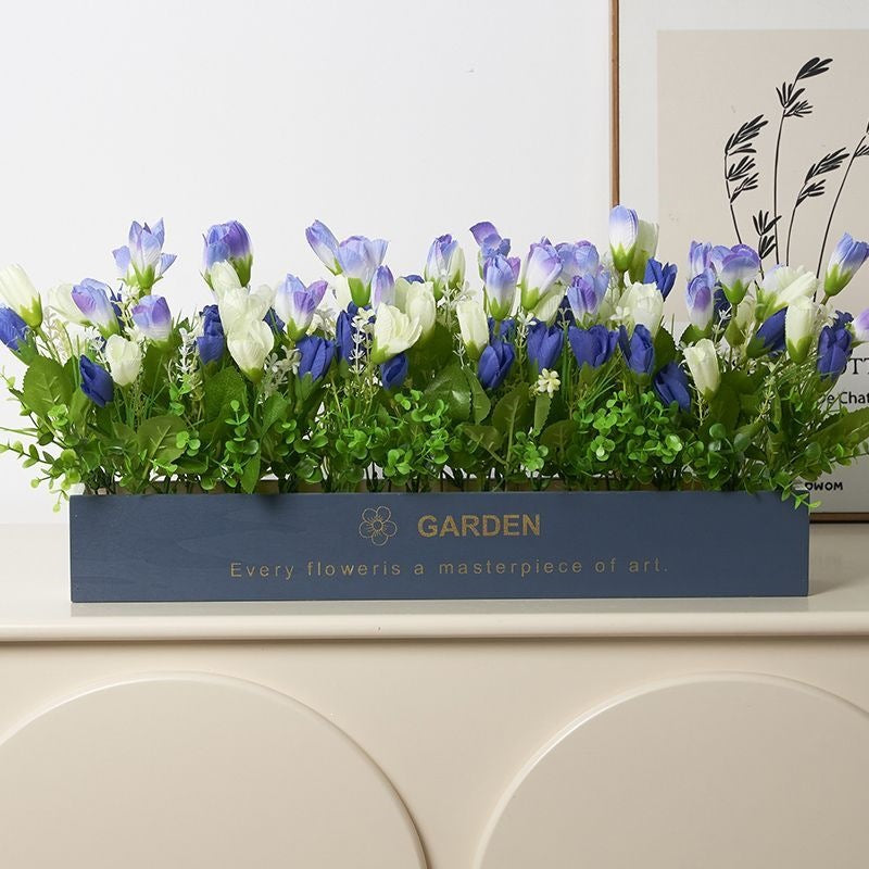 Elegant Botanical Floral Arrangement