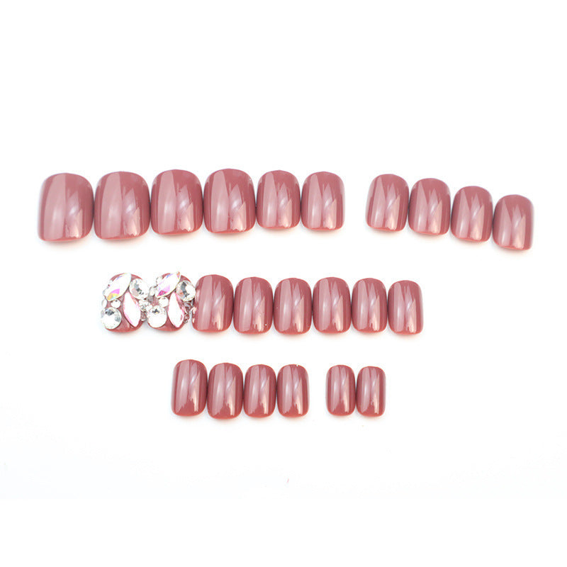 Premium Decorative Faux Nail Set Kalsten