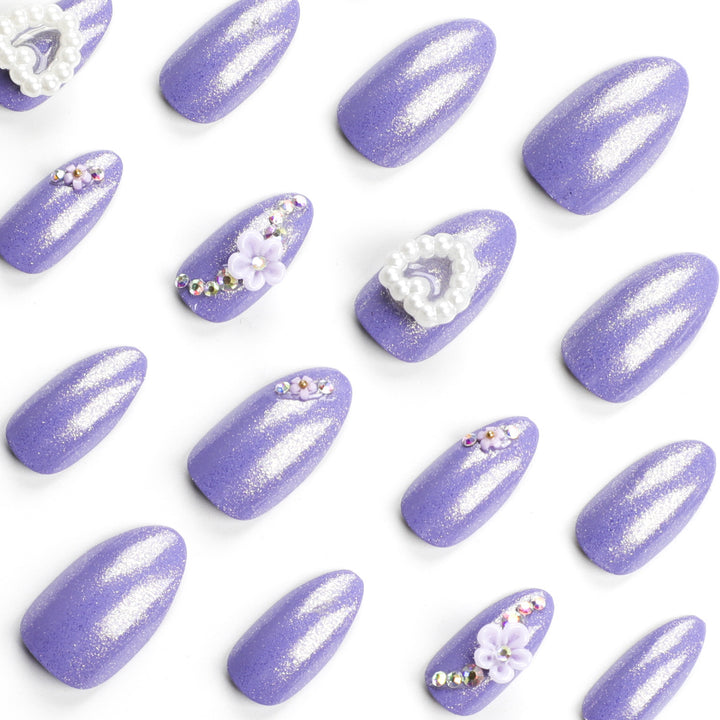 Artistic Nail Art with Floral Decorations Kalsten