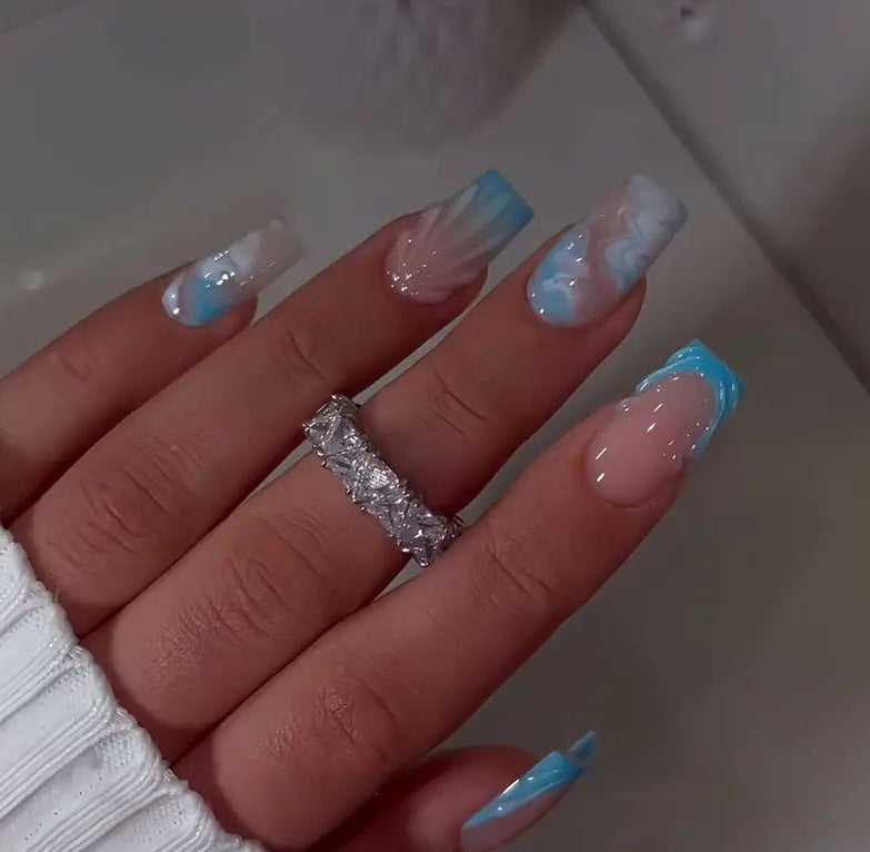 Artistic Nail Design Kalsten
