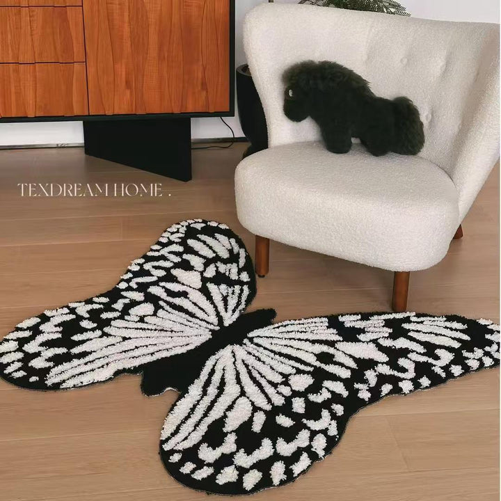 Butterfly-Shaped Decorative Area Rug Kalsten