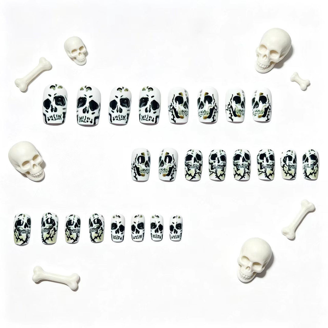 Artistic Skull-Themed Nail Art Kalsten
