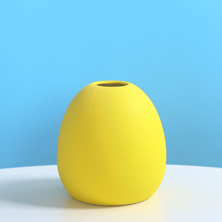 Modern Sculptural Ceramic Vase Kalsten