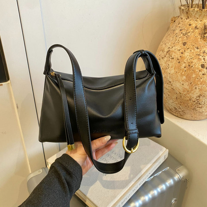 Sleek Modern Leather Shoulder Bag Kalsten