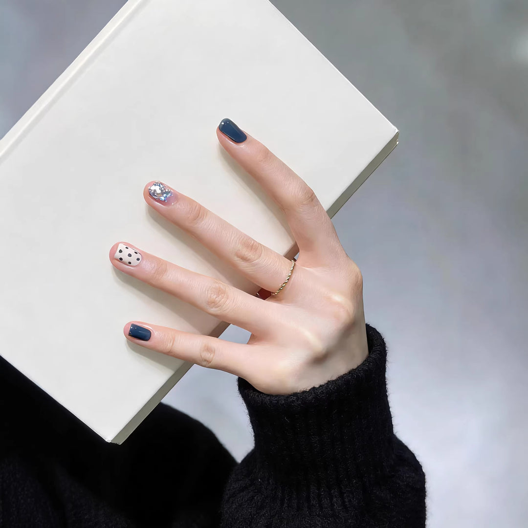 Artistic Nail Design