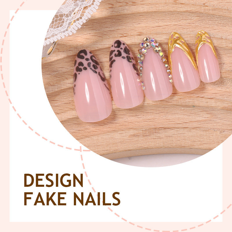 Trendy Artificial Nails with Glitter and Animal Motif Kalsten