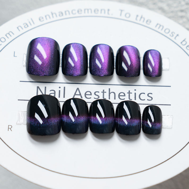 Elegant Press-On Nail Art Set with Gradient Finish