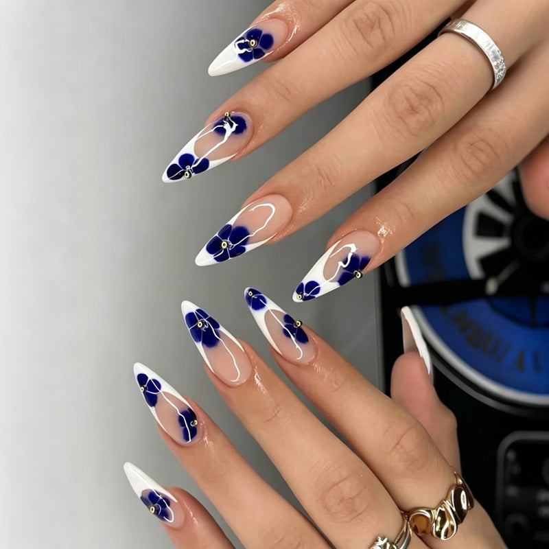Art and Wellness Nails Kalsten
