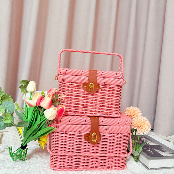 Women's Handcrafted Rattan Picnic Basket Kalsten