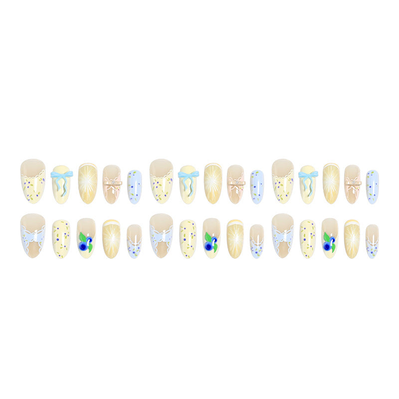 Artificial nails with playful floral design Kalsten