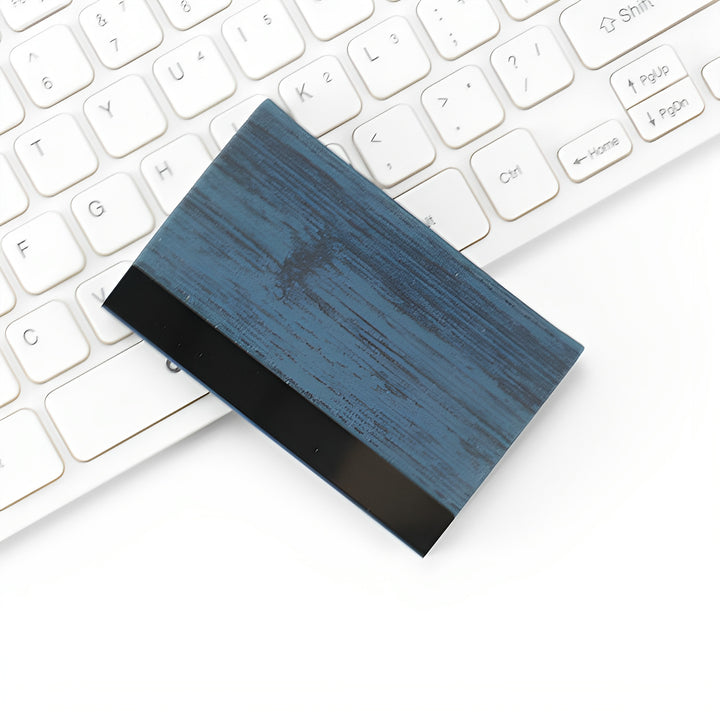 Elegant Wooden RFID-Blocking Card Holder