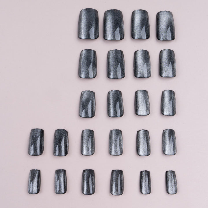 Press-On Nail Set with Metallic Finish