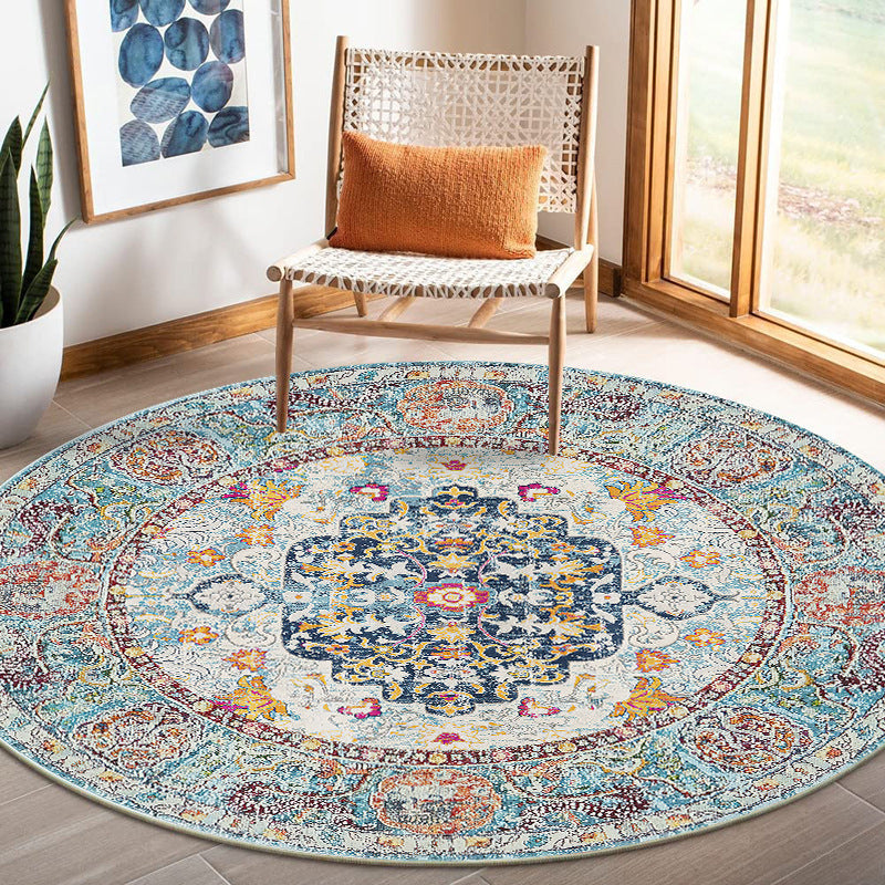 Vintage-Inspired Round Area Rug Kalsten