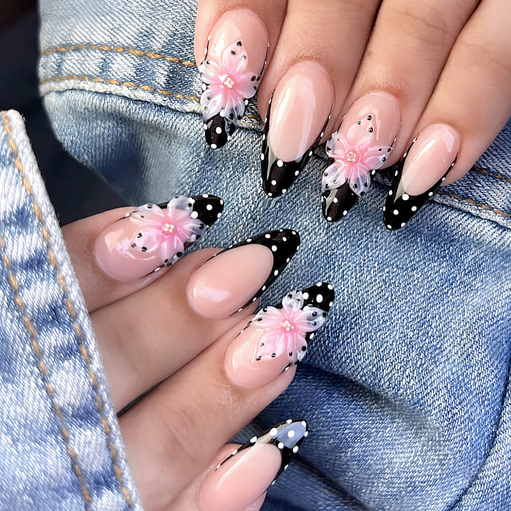 Artistic Floral Black Tip Press-On Nail Set Kalsten