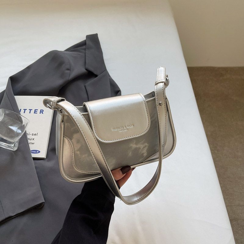 Chic Mini Crossbody Handbag Kalsten