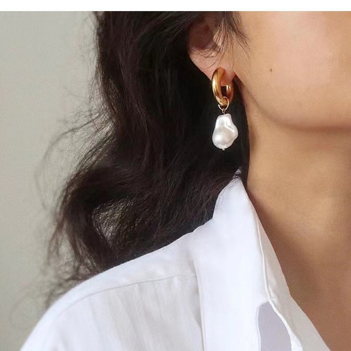 Fashionable earrings with double pearls Kalsten