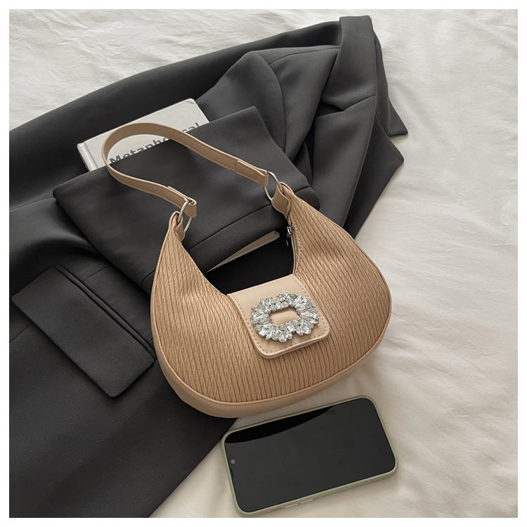 Chic Textured Handbag