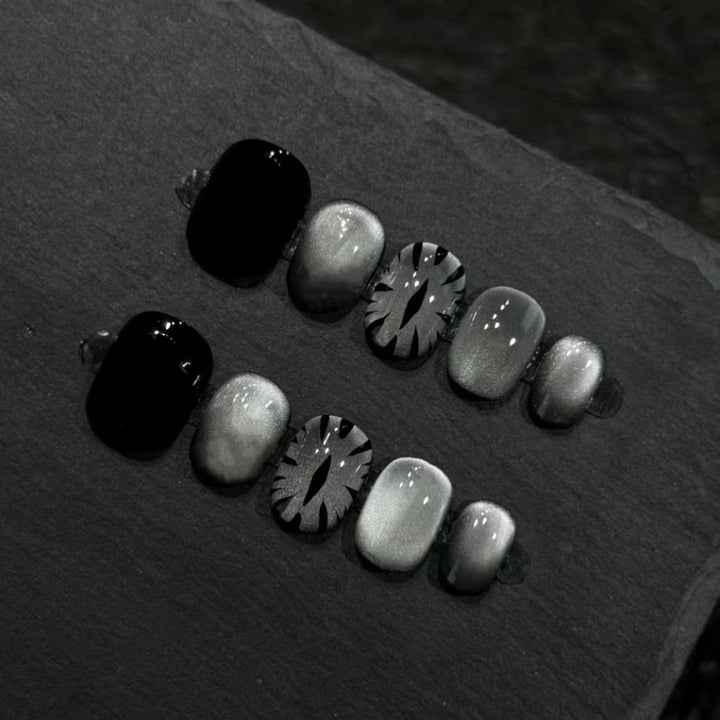 Artistic Press-On Nail Set with Geometric Designs Kalsten