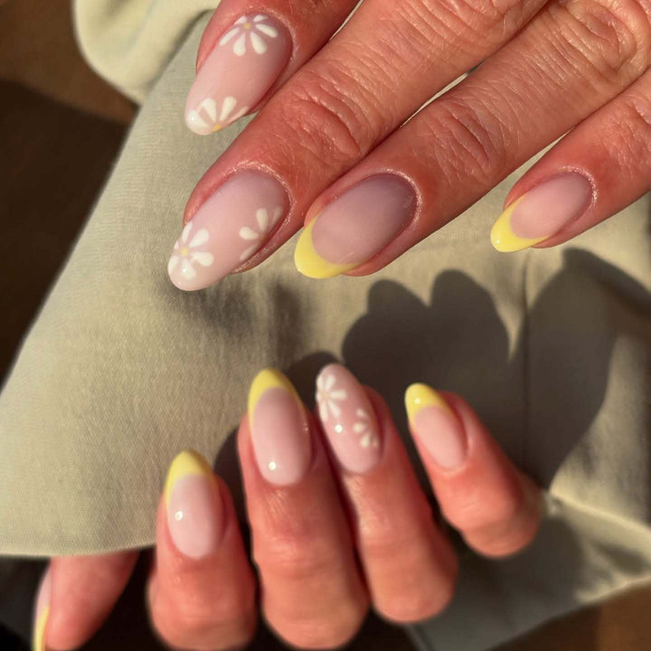 Elegant Floral Nail Art