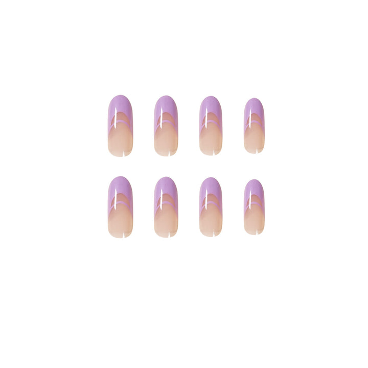 Elegant artificial nails with fine ombre design and noble accents Kalsten