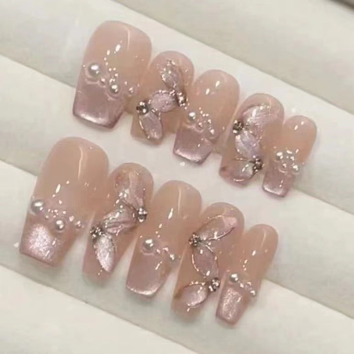 Elegant Butterfly Decor Press-On Nails