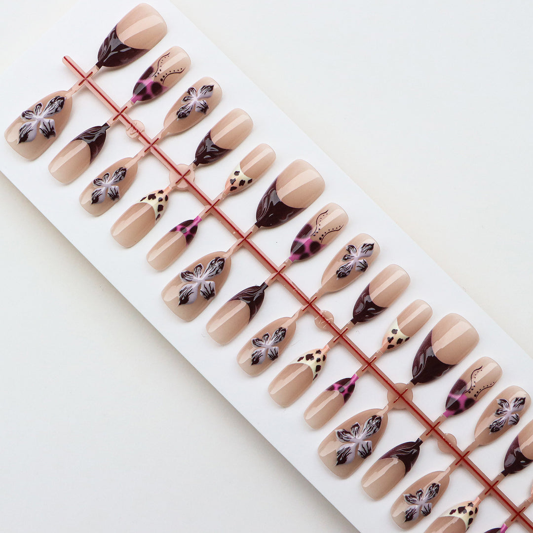 Fashionable Press-On Nail Set