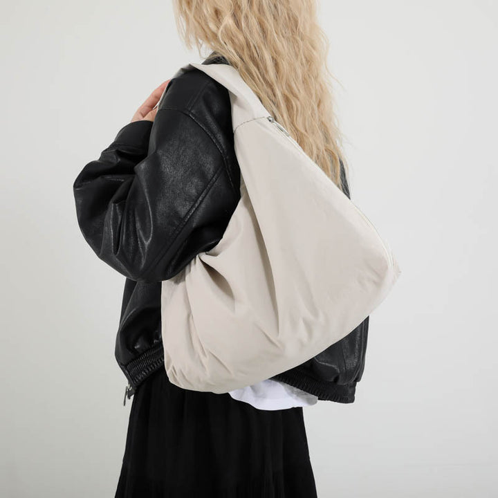 Practical and Trendy Fabric Bag Kalsten