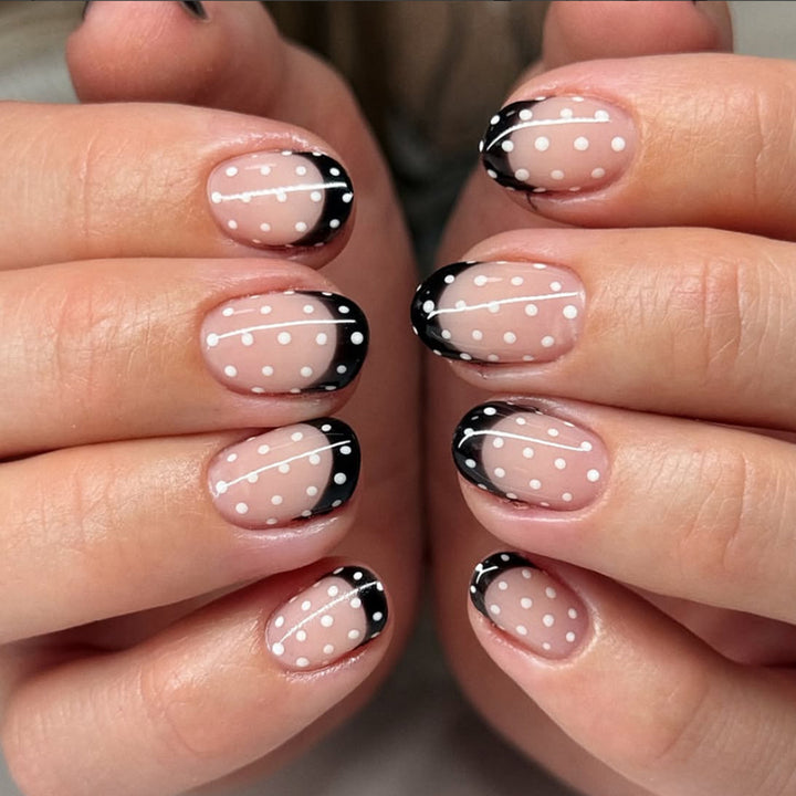 Artful nail art with elegant dots and ombre effect Kalsten