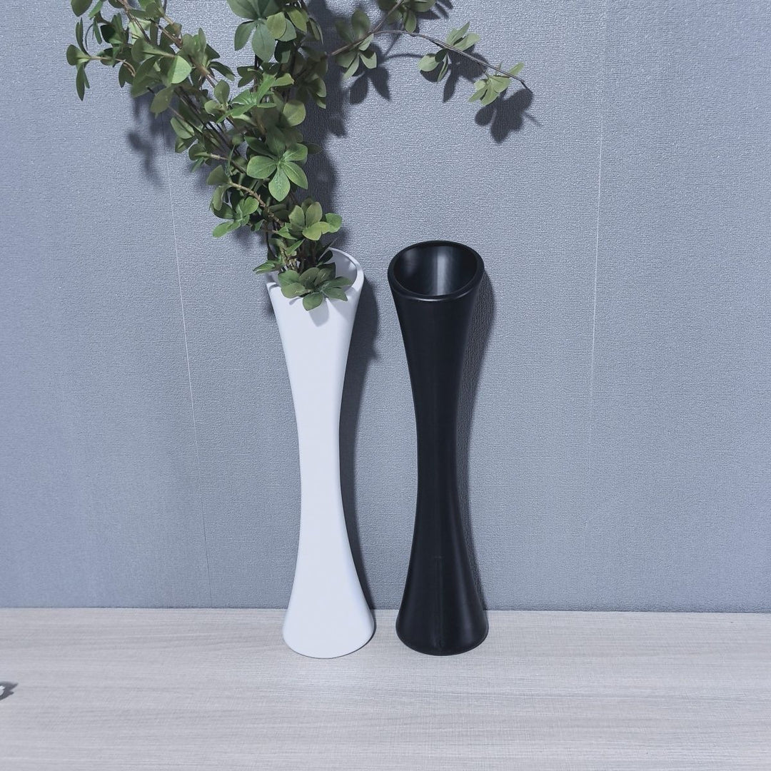 Elegant Sculptural Floor Vase Kalsten