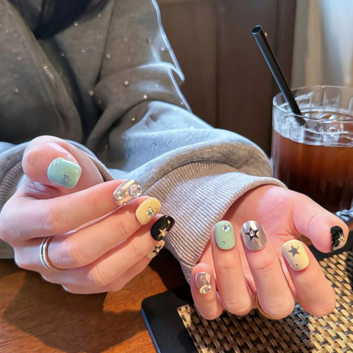 Artistic Nail Art Set  1791717425