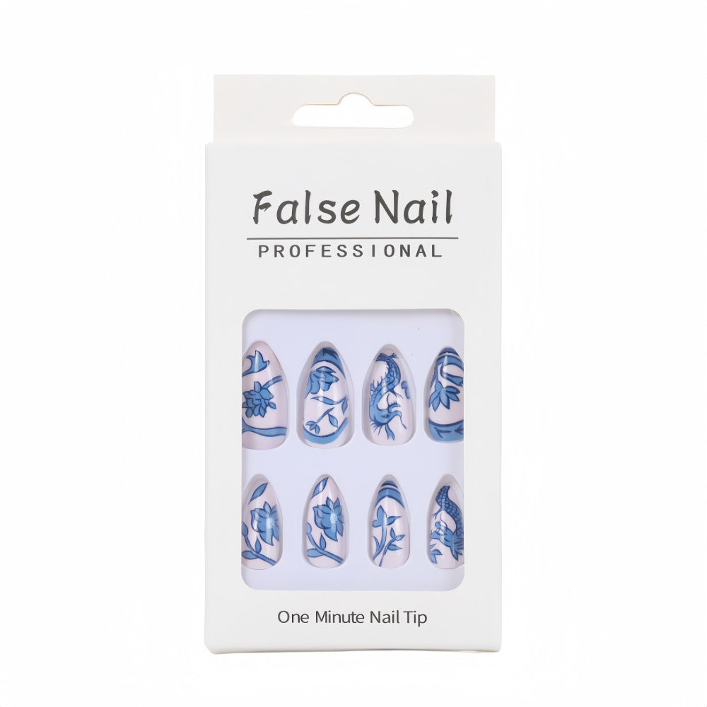 Artificial nails in floral and maritime design Kalsten