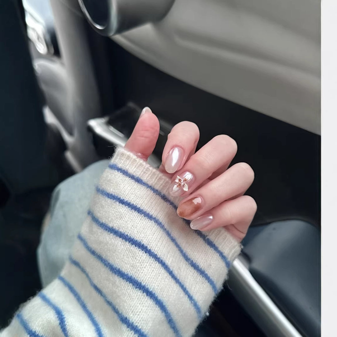 Stylish and Elegant Nail Extensions