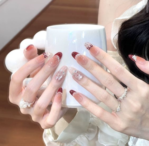 Glossy French Tip Press-On Nail Set Kalsten